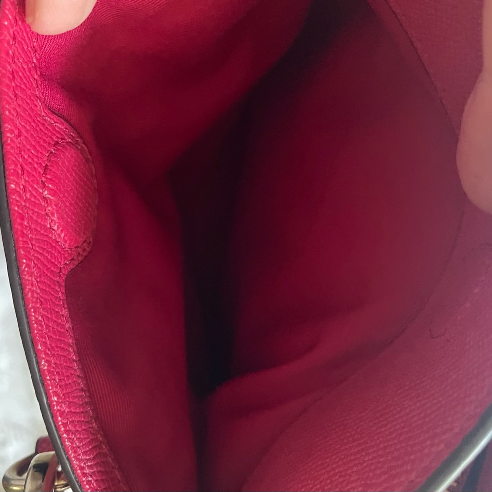Coach Pink Shoulder Bag with Crossbody Strap - Picture 4 of 15